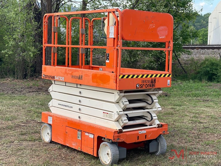 2017-snorkel-s4732e-image-1