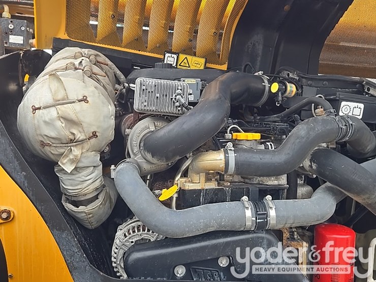 2017-jcb-510-56-image-49