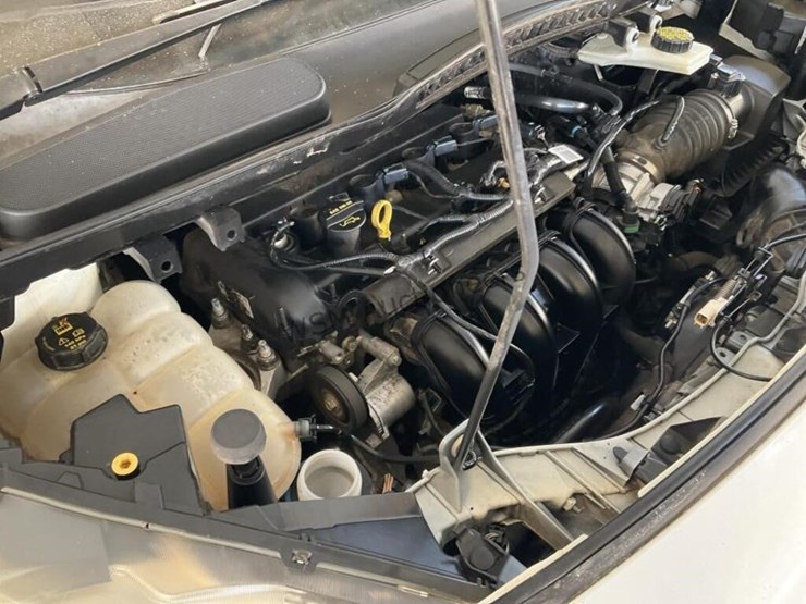 2015-ford-transit-connect-image-14