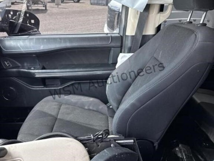 2022-ford-expedition-image-19