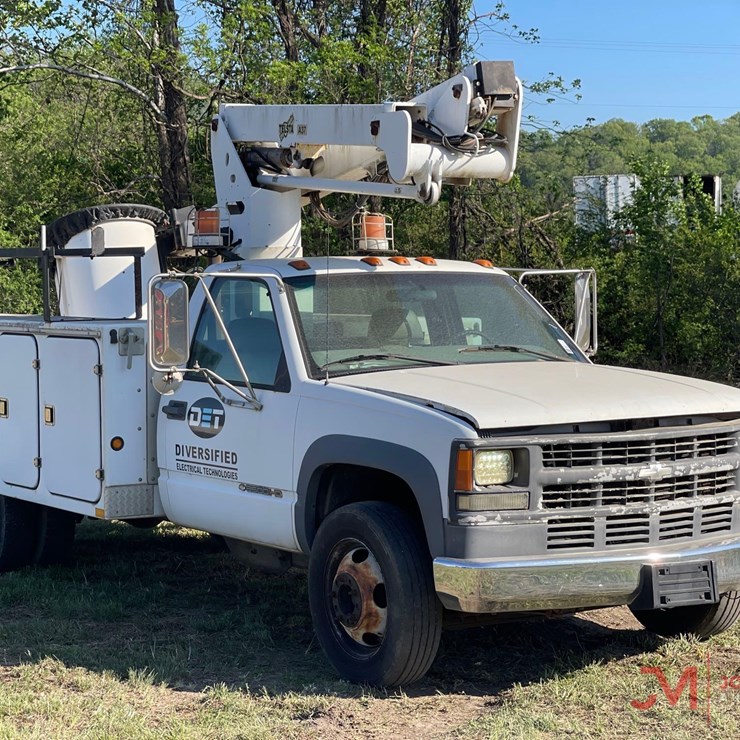 2001 CHEVROLET 3500HD