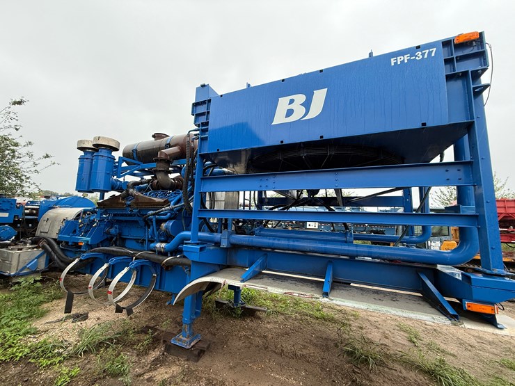 2007-rhino-tc50-2250-hp-triplex-frac-pump-mtd-on-t/a-trailer-image-3