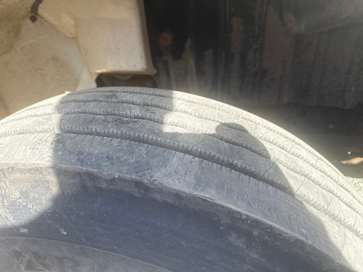 international-4400-sba-image-74