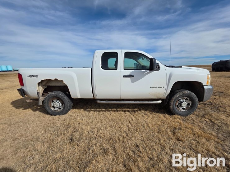 2007-chevrolet-silverado-2500-image-4