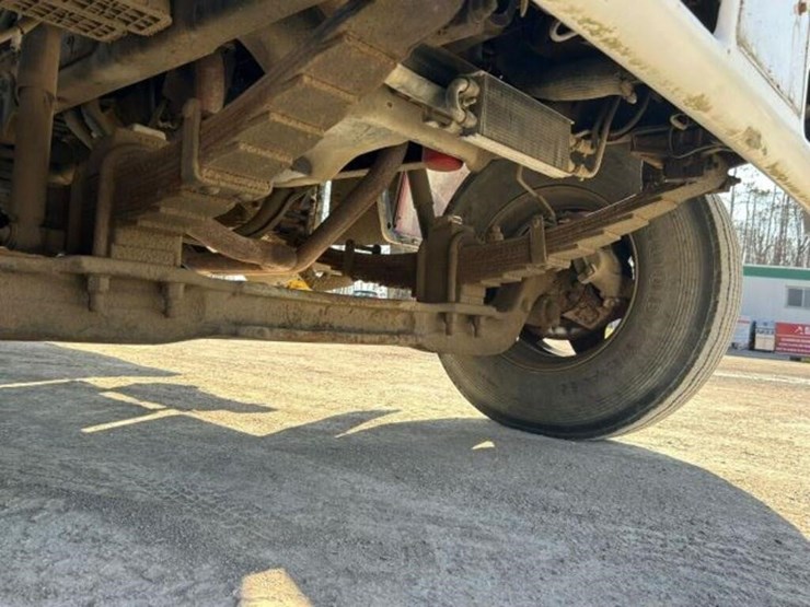 1996-ford-f700-image-75