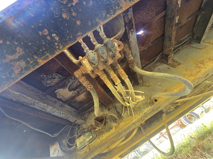 #23784-•-1994-landoll-48'-flatbed-trailer-image-34