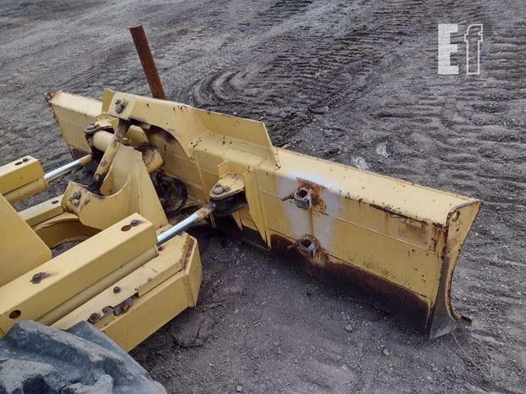 2012-komatsu-d21p-8e0-image-21