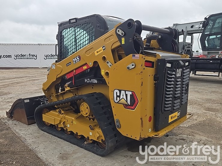 2024-caterpillar-255-image-3