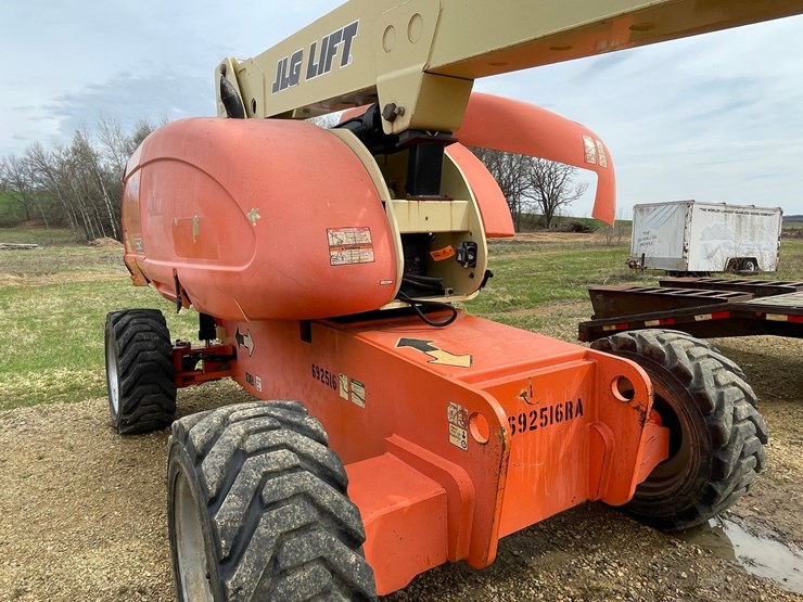 2007-jlg-860sj-image-44