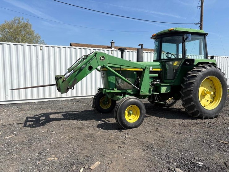 john-deere-4230-image-1