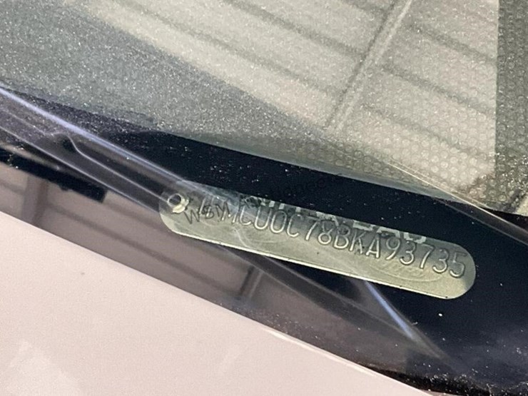 2011-ford-escape-xls-image-14