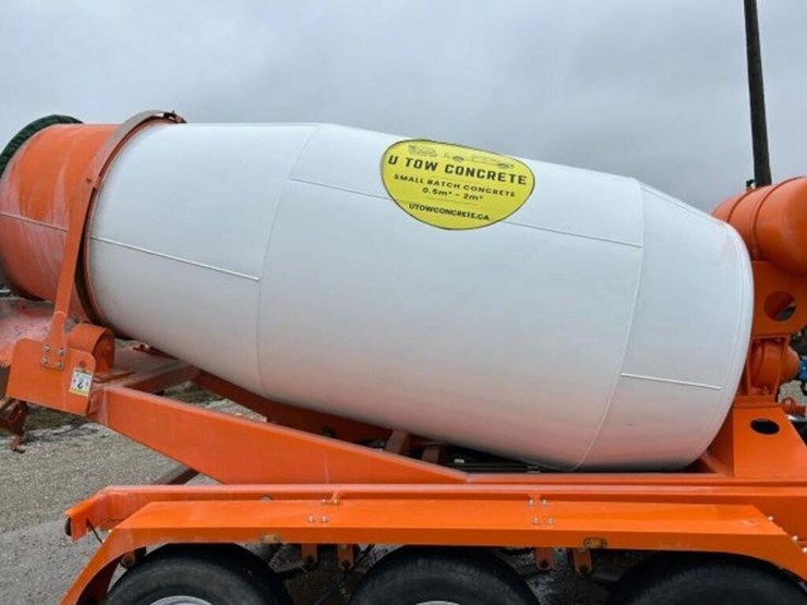 2025-tow-behind-2-cubic-meter-tri/a-concrete-mixer-image-30