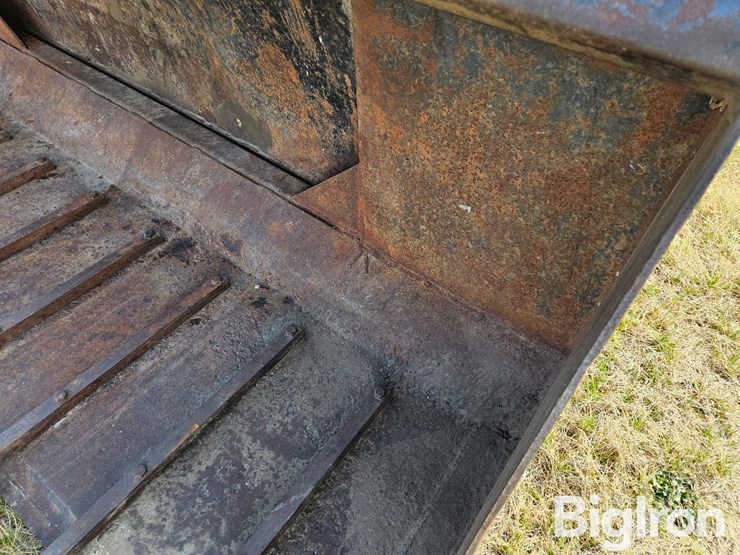 farmhand-f358-image-10