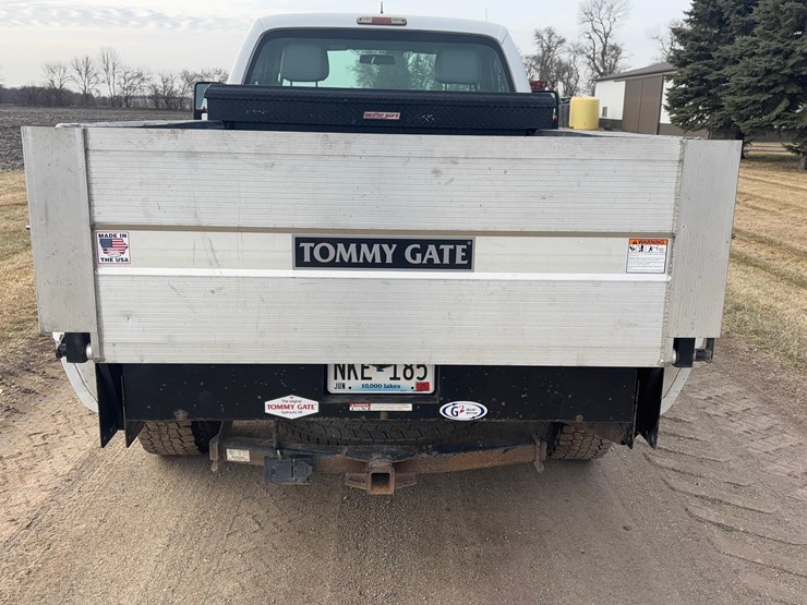 2014-ford-f250-xl-image-6