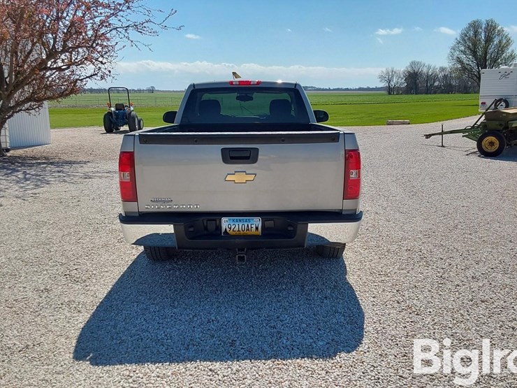 2009-chevrolet-silverado-1500-image-6