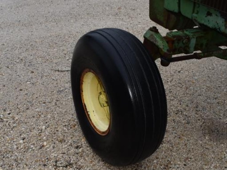 john-deere-4630-image-11