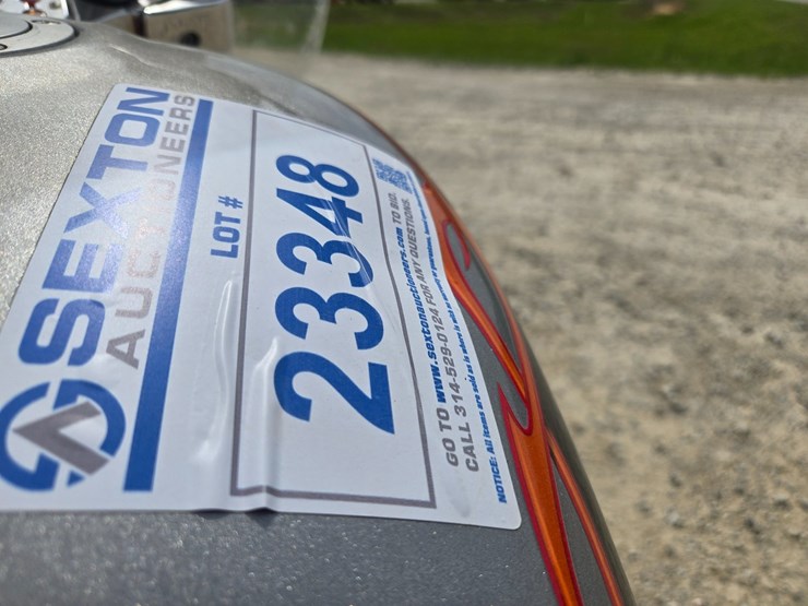 #23348-•-2006-victory-kingpin-motorcycle-image-37