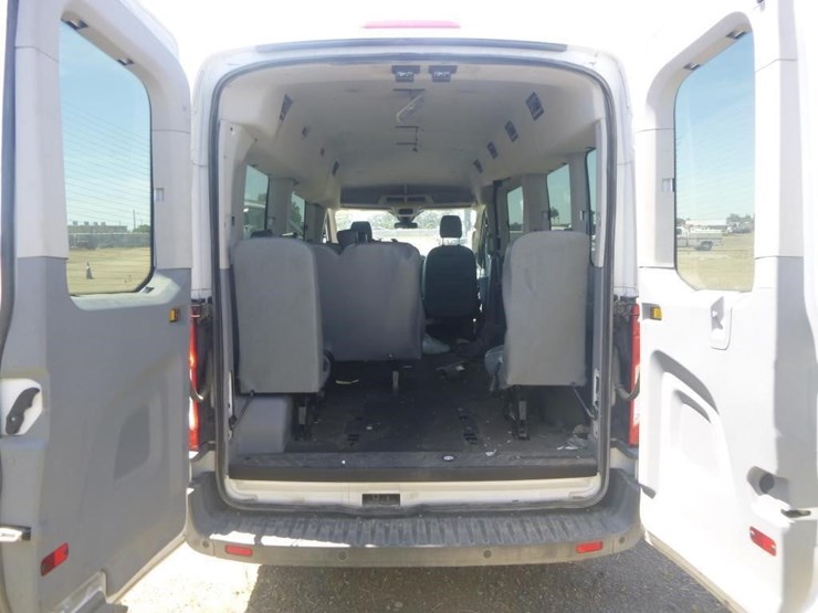 2017-ford-transit-image-16