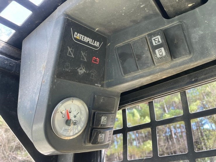 caterpillar-257b3-image-13