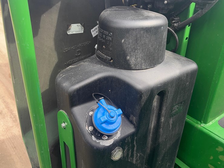 2023-john-deere-s780-image-35