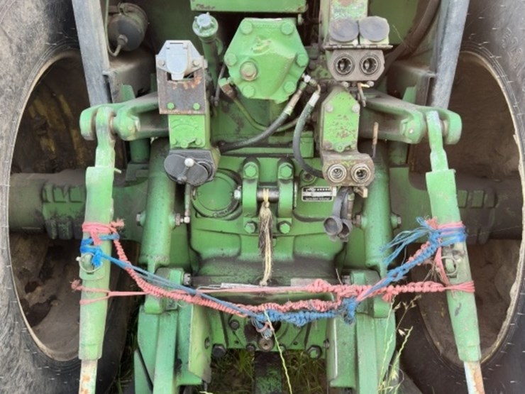 john-deere-4840-image-16