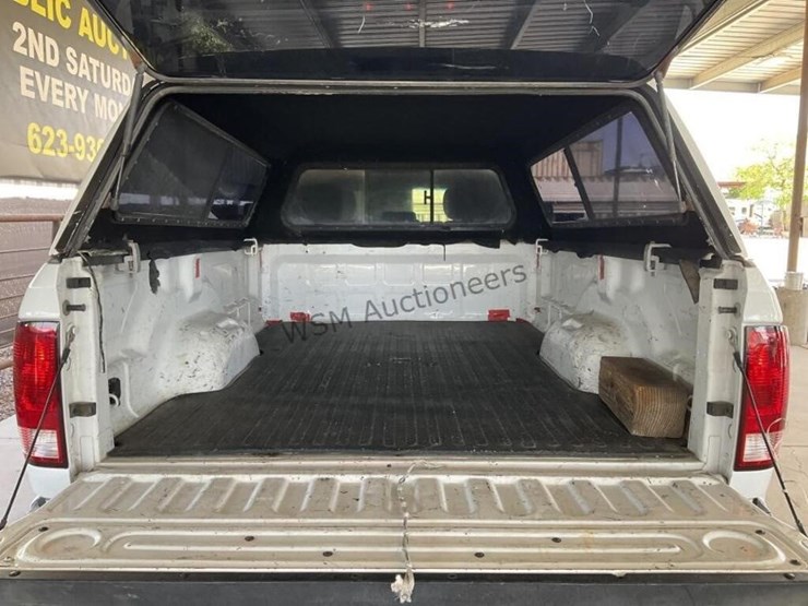 2012-dodge-3500-image-10