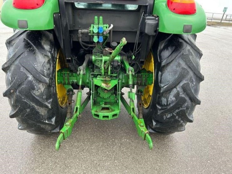 2016-john-deere-5085e-image-50