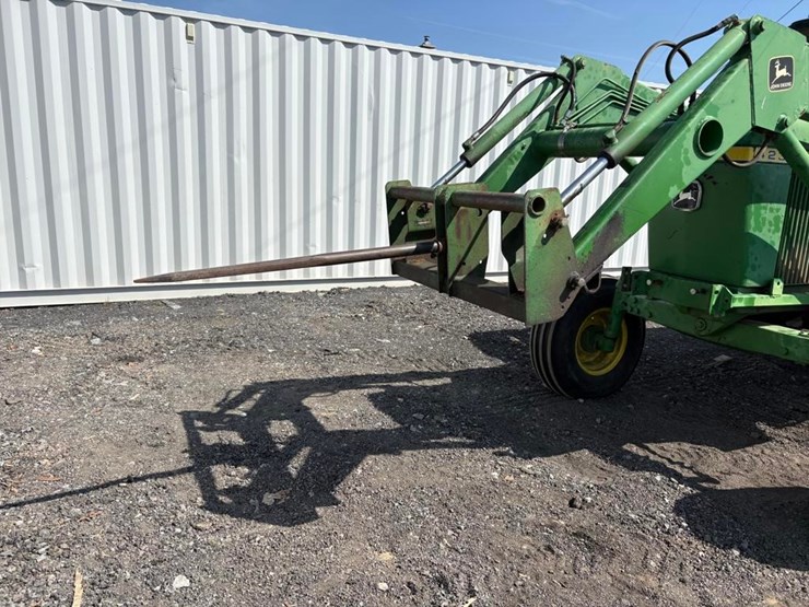 john-deere-4230-image-4