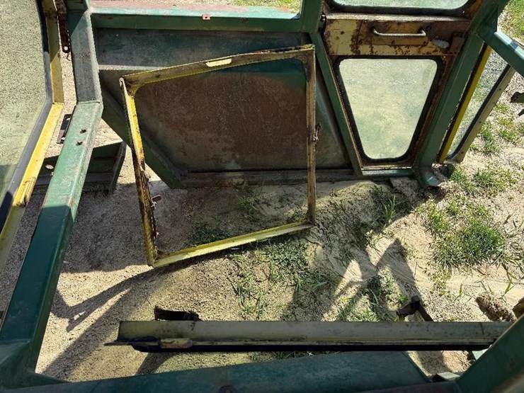 john-deere-4230-image-3