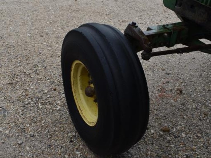 john-deere-4430-image-11