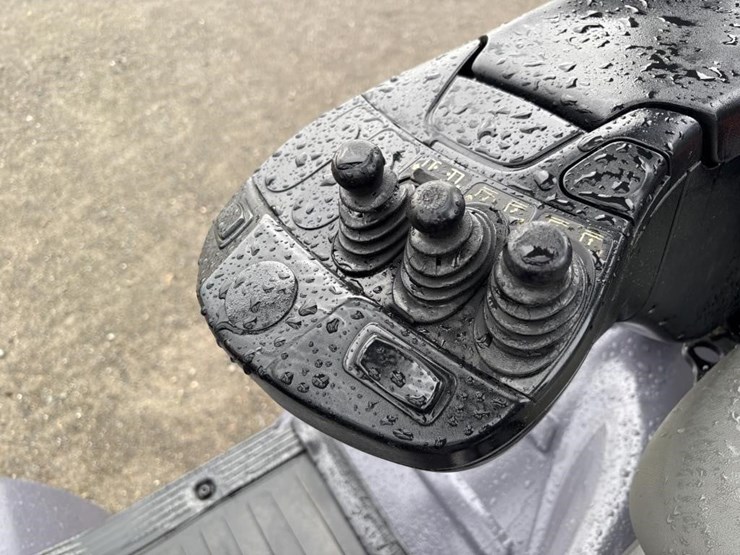 2017-linde-h35t-image-23