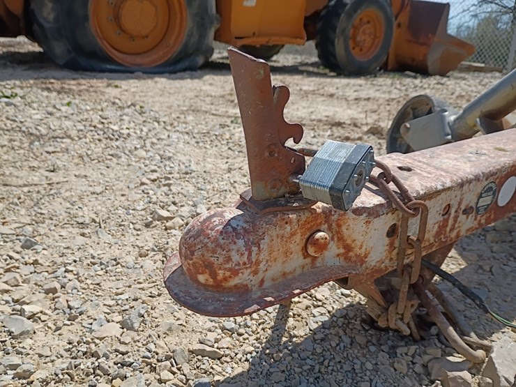 #23725-•-1986-star-bass-boat-and-trailer-image-9