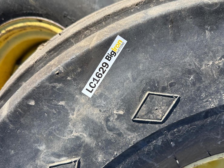 deere-tires-image-11