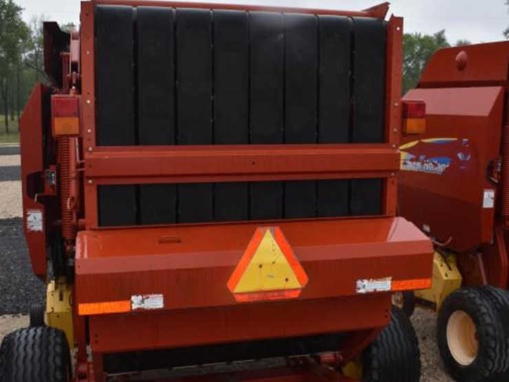 new-holland-br7090-image-8