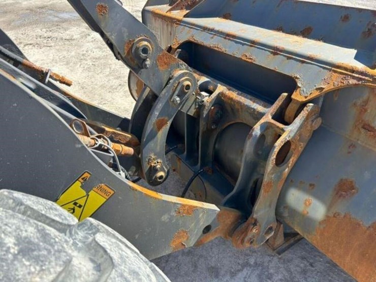 2019-volvo-l60h-image-54