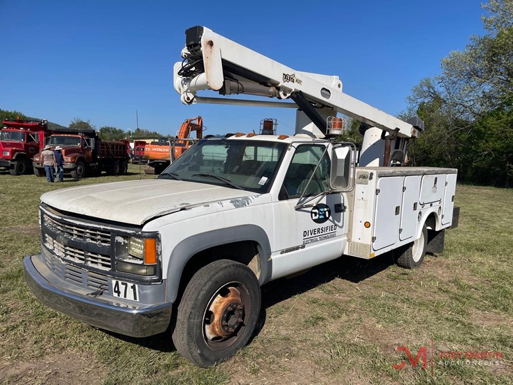 2001-chevrolet-3500-image-6