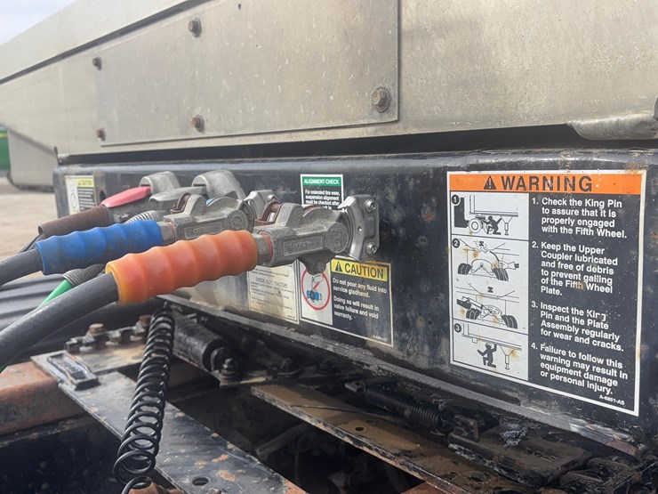 2022-muv-all-5370hdg-image-23