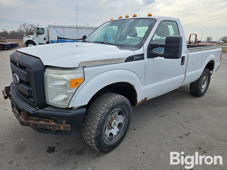 2012-ford-f250-xl-image-1