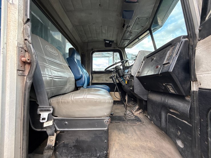 1999-caterpillar-c12-image-50