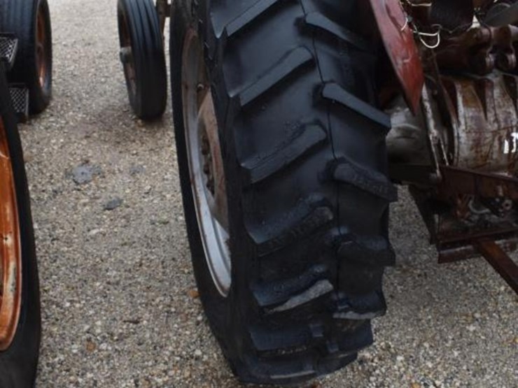 massey-ferguson-230-image-9