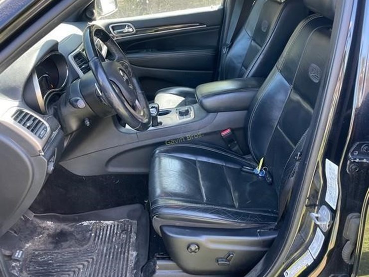 2015-jeep-grand-cherokee-image-6