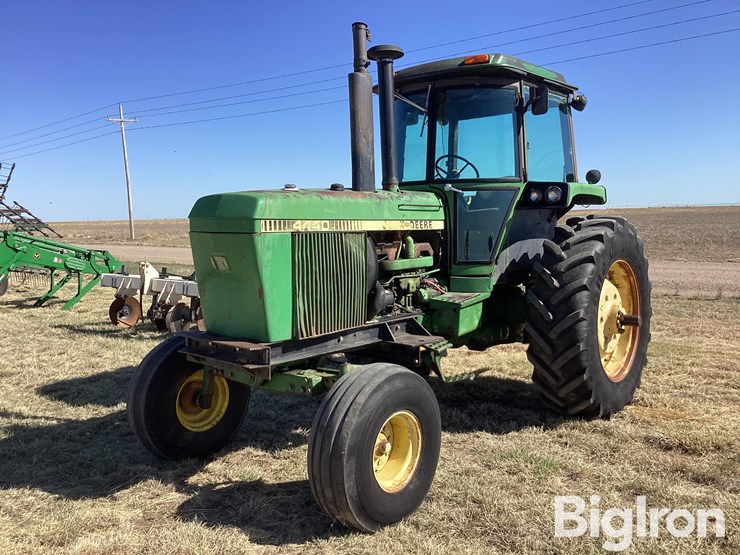 1980-john-deere-4440-image-1