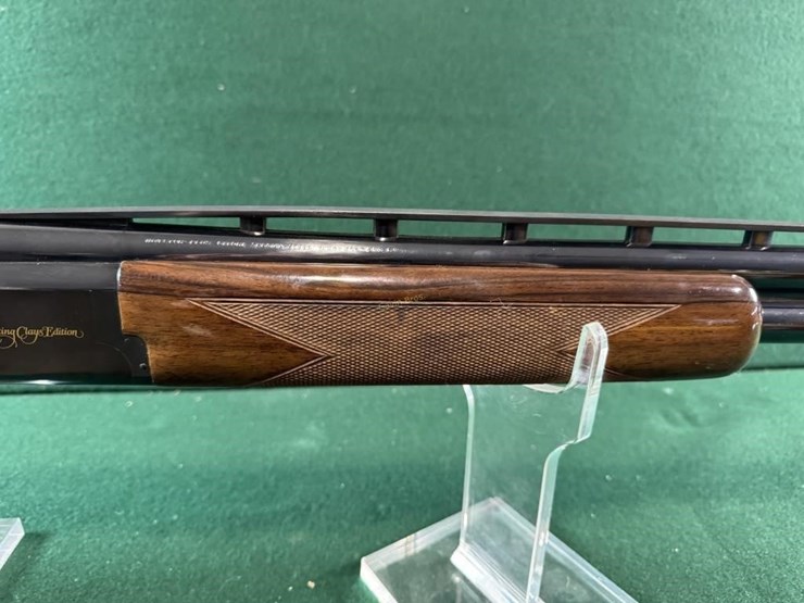 browning-lightning-sporting-clays-12ga-shotgun-image-4