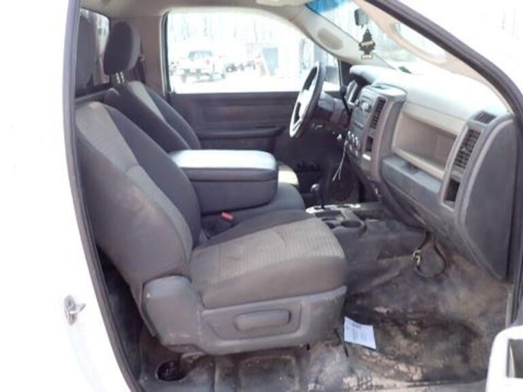 2011-dodge-5500-hd-s/a-service-truck-3d6wu7el3bg61-image-27