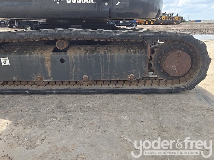 2021-bobcat-e35-image-12