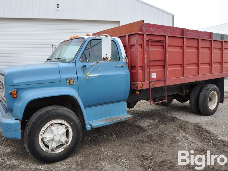 1975-chevrolet-c60-image-1