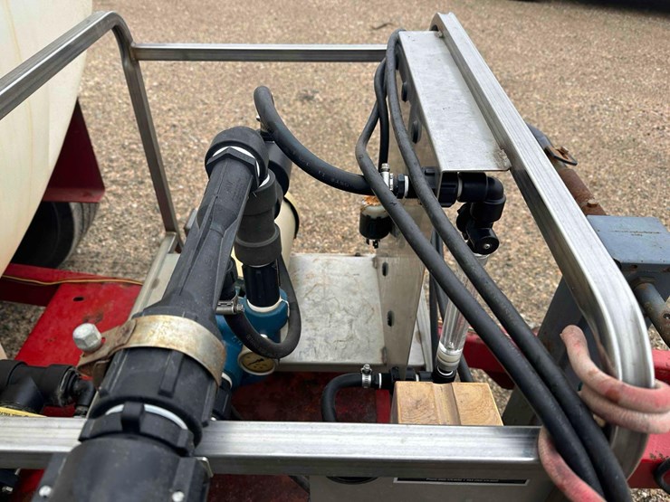 2013-ag-systems-ag111-image-13