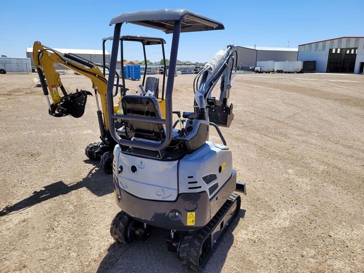 2026-landhero-ats-me18-mini-excavator-image-9
