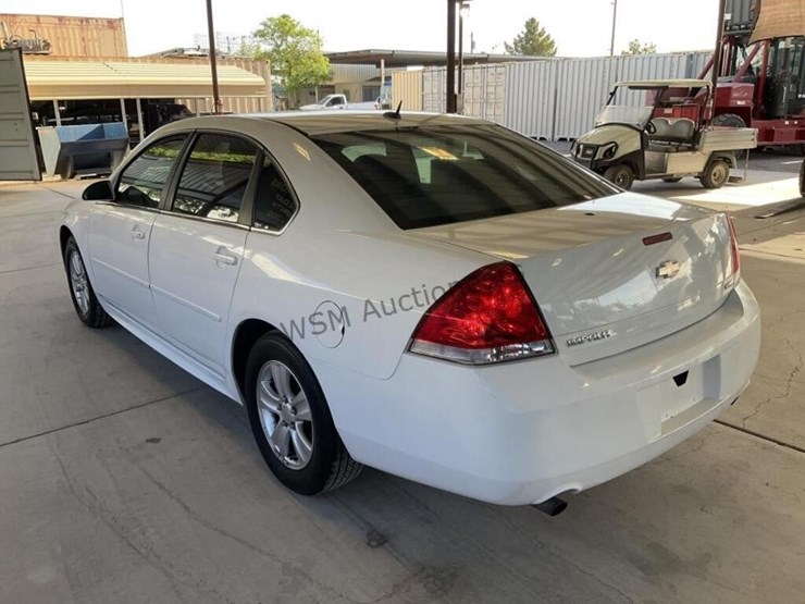 2015-chevrolet-impala-sdn-image-5