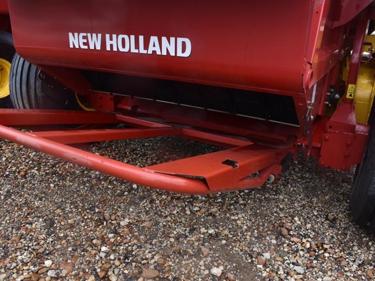 new-holland-roll-belt-560-image-8